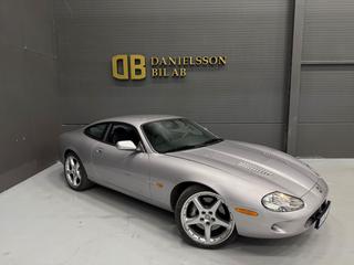 Jaguar XKR