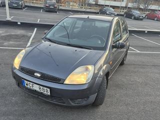 Ford Fiesta 5D 1.3