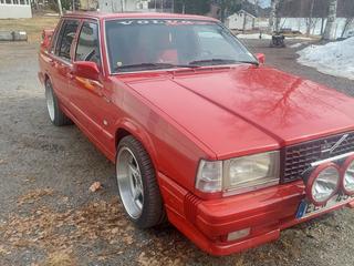 Volvo 740 2.3
