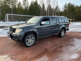 Nissan Navara Dubbelhytt 2.5 dCi 4x4