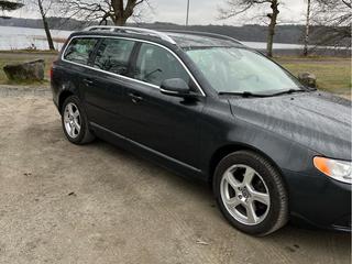 Volvo V70 T4