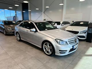 Mercedes-Benz C 350 BlueEFFICIENCY