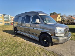 Chevrolet Express G2500 Conversion Van