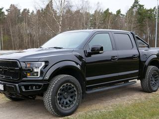 Ford F-150 Raptor SuperCrew