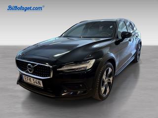 Volvo V60 Cross Country B4 AWD