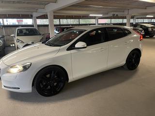 Volvo V40 D3