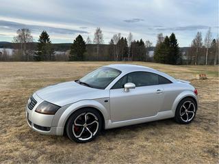 Audi TT Coupé 1.8 T quattro