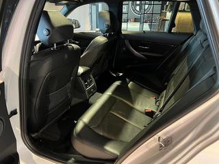 BMW 320d xDrive Touring