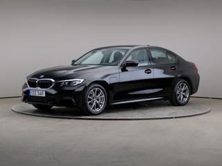 BMW 330e Sedan