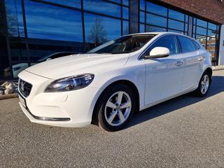 Volvo V40 D2