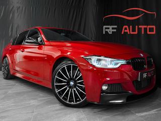 BMW 330i Sedan