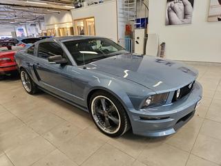 Ford Mustang V6