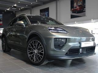 Porsche Macan 4 Electric