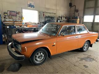 Volvo 142 2.0