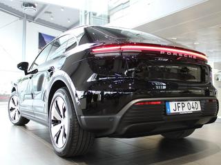 Porsche Macan 4 Electric