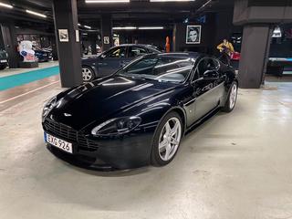 Aston Martin V8 Vantage S
