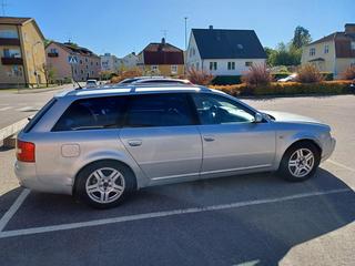 Audi A6 Avant 2.7 T V6 quattro