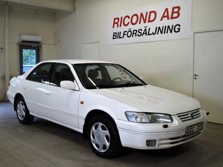 Toyota Camry 2.2