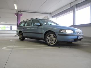 Volvo V70 2.5T