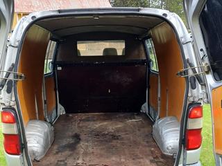 Toyota HiAce Van 2.5 4WD
