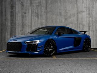 Audi R8 V10 plus