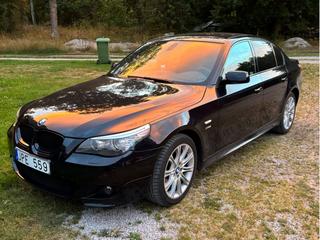 BMW 530i xDrive Sedan