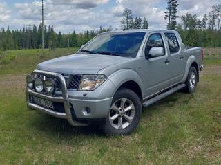 Nissan Navara Dubbelhytt 2.5 dCi 4x4