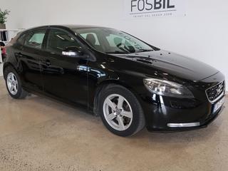 Volvo V40 D2