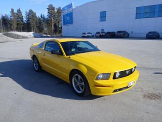 Ford Mustang GT
