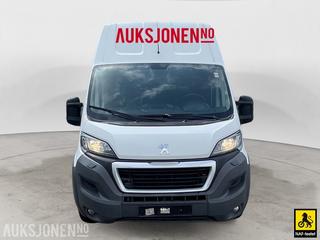 Peugeot Boxer Van 335 2.2 HDi