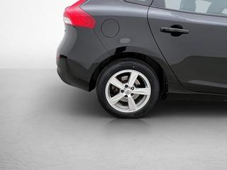 Volvo V40 2018 XLD972
