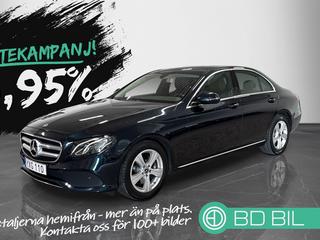 Mercedes-Benz E220d 4M Panorama Ambient Light Backkamera Två Brukare Drag - BD Bil
