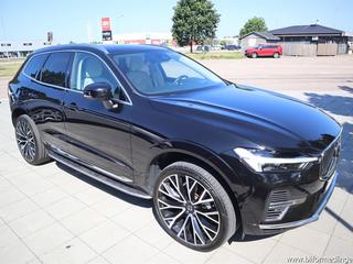 Volvo XC60 Recharge T6 AWD 350hk Aut Plug-in Momsbil Ultimate Bright Bowers/Wilkins Panorama Drag 1 Ägare 2023