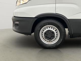 Iveco Daily L3H2 2.3JTD 136hk FLYTTBIL Värmare 3-Sits Moms