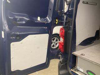 Toyota ProAce L2 Värmare Drag 2xDörr CARPLAY B-Kamera Moms