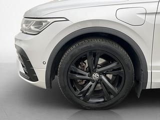 Volkswagen Tiguan eHybrid 245hk R-Line Pano Cockpit 360 Drag