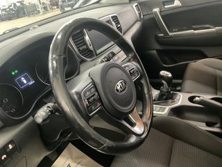 Kia Sportage CRDi 115hk Advance Kamera Navi Rattvärme Drag