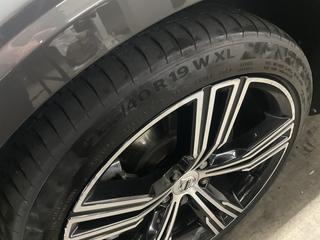 Volvo V60 T8 AWD Inscription Värm Drag Kamera H/K Skinn Navi