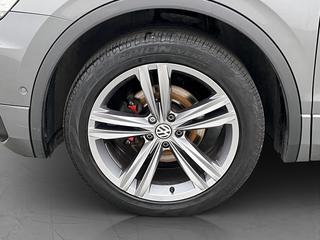 Volkswagen Tiguan 2.0 TDI 4M Drag Kamera Värmare CarPlay