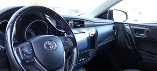 Toyota Auris Hybrid Intense Edition 136hk S/V-hjul Kamera 2017