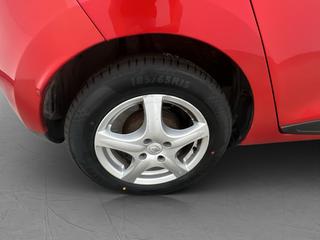 Renault Clio 1.2 73hk Navigation Farthållare Sätesvärme