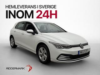 Volkswagen Golf 1.5 TSI 150hk Nyservad Navi Kamera Carplay