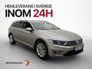 Volkswagen Passat GTE 218hk Kamera Halvskinn CarPlay Drag