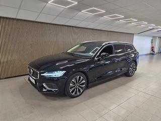 Volvo V60 Recharge T6 AWD Geartronic Core Edition Euro 6