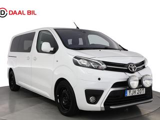 Toyota ProAce Verso 2.0 D-4D 150HK 9-SITS M-VÄRM HUD KEYLESS ACC 3-ZON – DAAL Bil