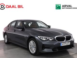 BMW 330e xDRIVE SEDAN 12 kWh 292HK PRIVAT/FÖRETAGSLEASING – DAAL Bil