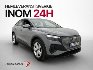 Audi Q4 40 Sportback e-tron Cockpit CarPlay Sensorer