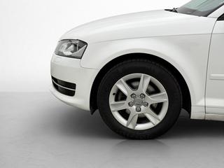 Audi A3 SB 2.0 TDI 140hk Bluetooth Farthållare