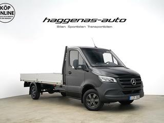 Mercedes-Benz Sprinter 317 RWD Chassi / 170hk / Flak