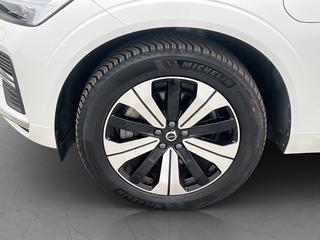 Volvo XC60 T6 AWD 350hk Core Lounge Pano Kamera Drag Värmare